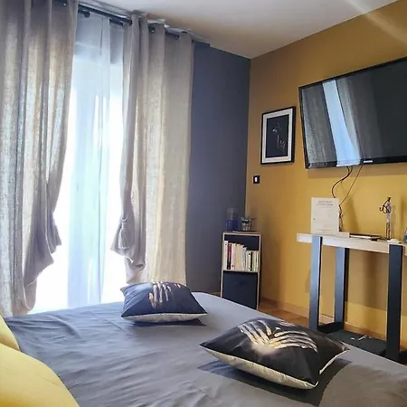 D'hotes Casa Lucia Bed & Breakfast