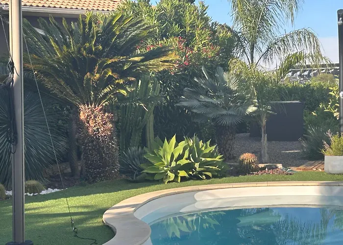 Bed & Breakfast D'hotes Casa Lucia 4*